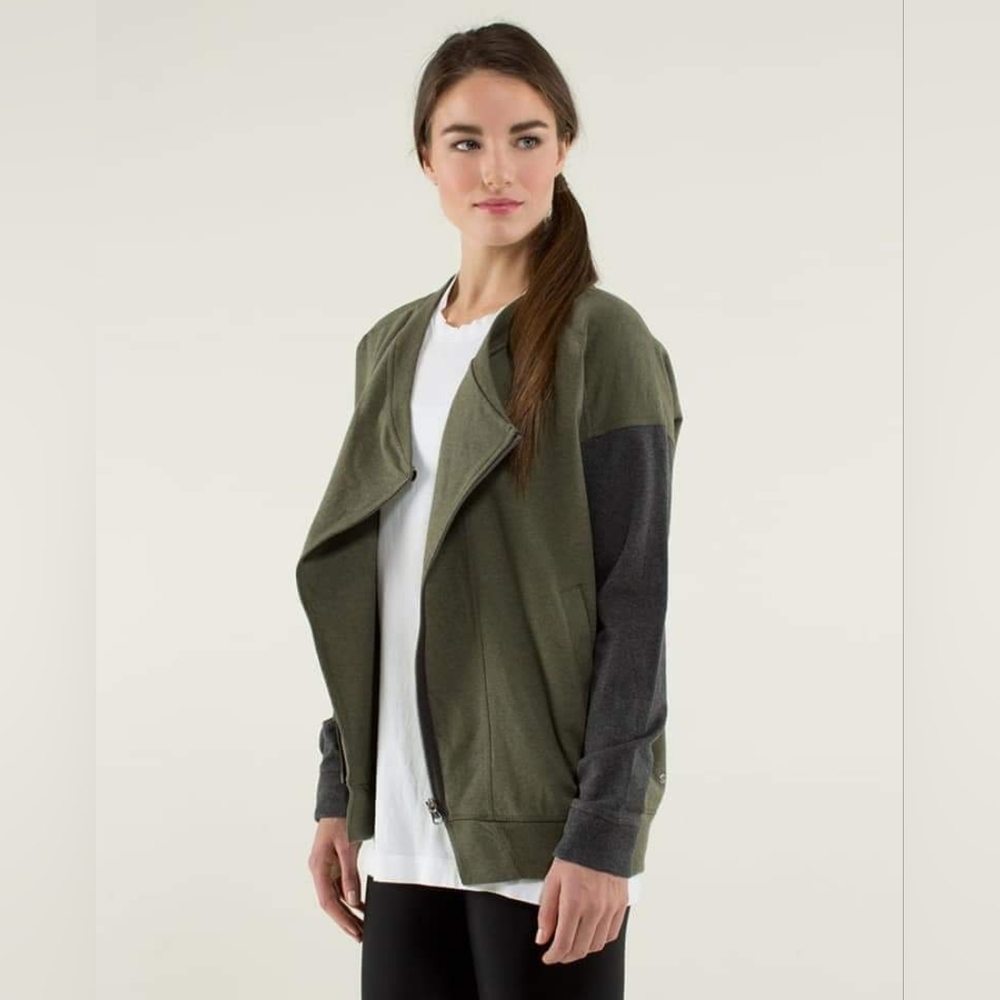 Lululemon Mula Bundle Wrap Jacket
